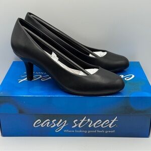 Easy Street Passion Black Kitten Heel Pumps 7.5W